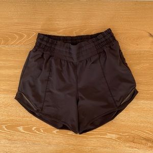 Lululemon Hotty Hot High Rise Short Size 4 Black